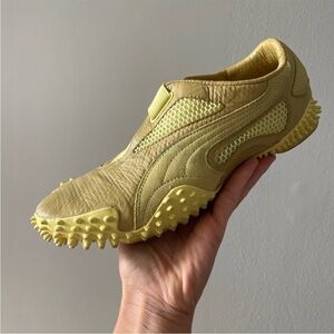 VINTAGE 90S PUMA MOSTRO YELLOW SNEAKERS WOMENS 9